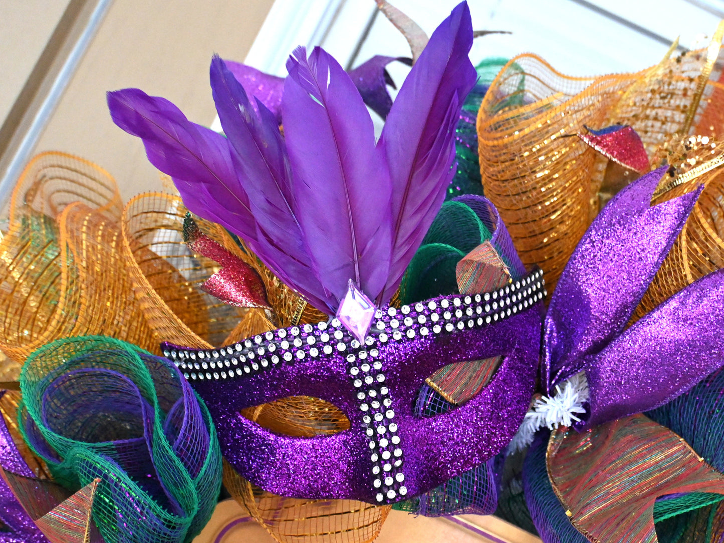 24" Fleur De Lis Wreath - Mardi Gras Wreath - Mask Wreath