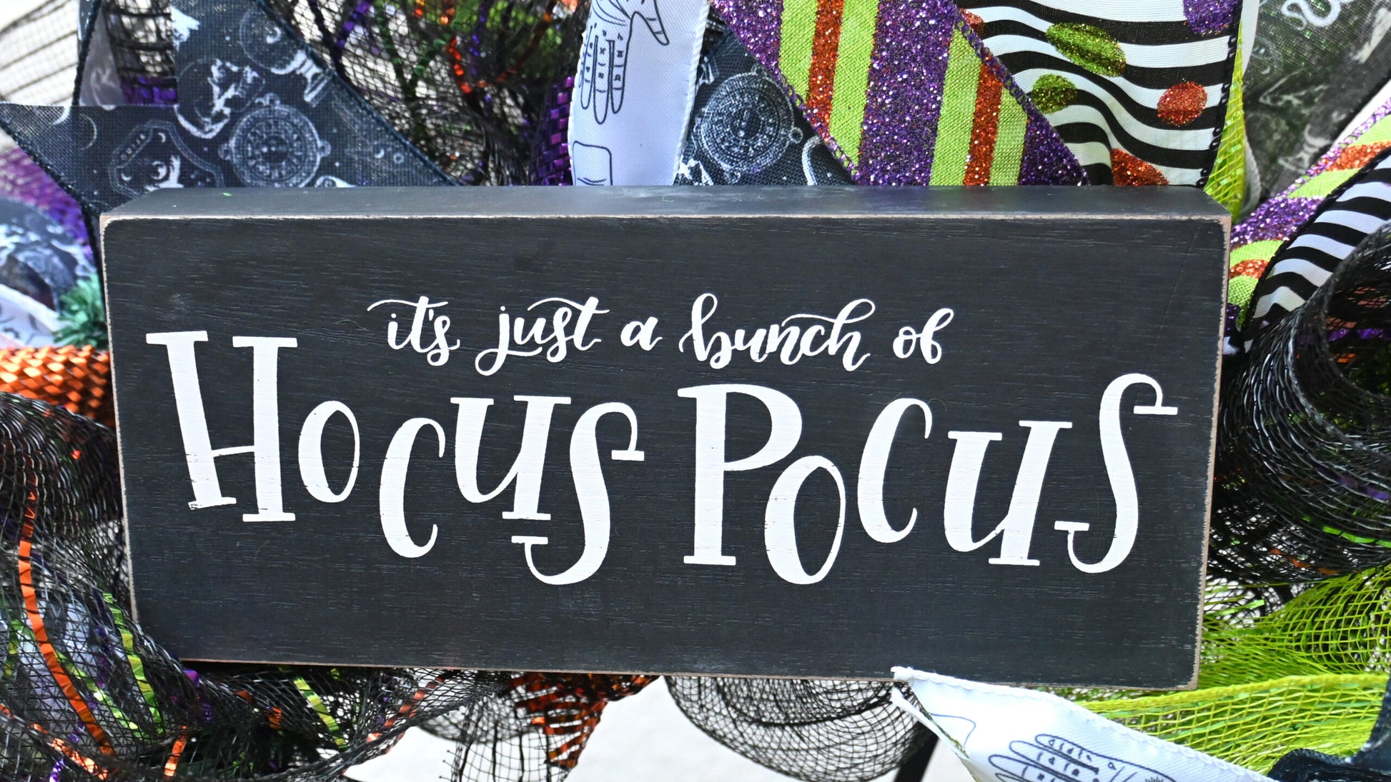 Poison Bottle Wreath - Hocus Pocus Wreath - Halloween Wreath