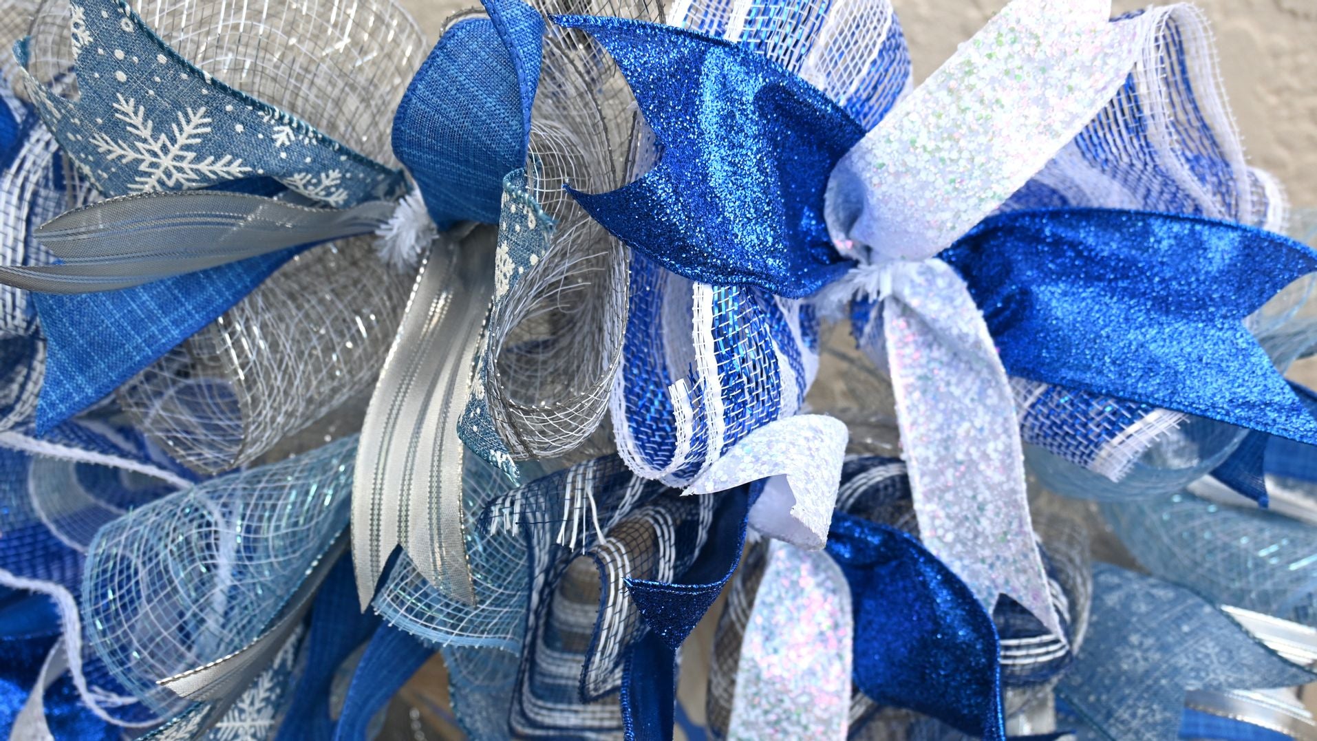 24" Spinning Dreidel Wreath - Hanukkah Wreath - Chanukah Wreath