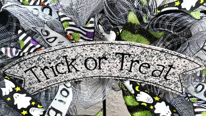 24" Ghost Wreath - Trick or Treat Wreath - Halloween Wreath